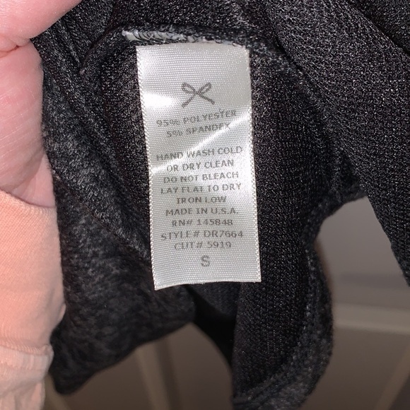 Everly Long Sleeve Gray Shift Dress - Size Small - Picture 4 of 5